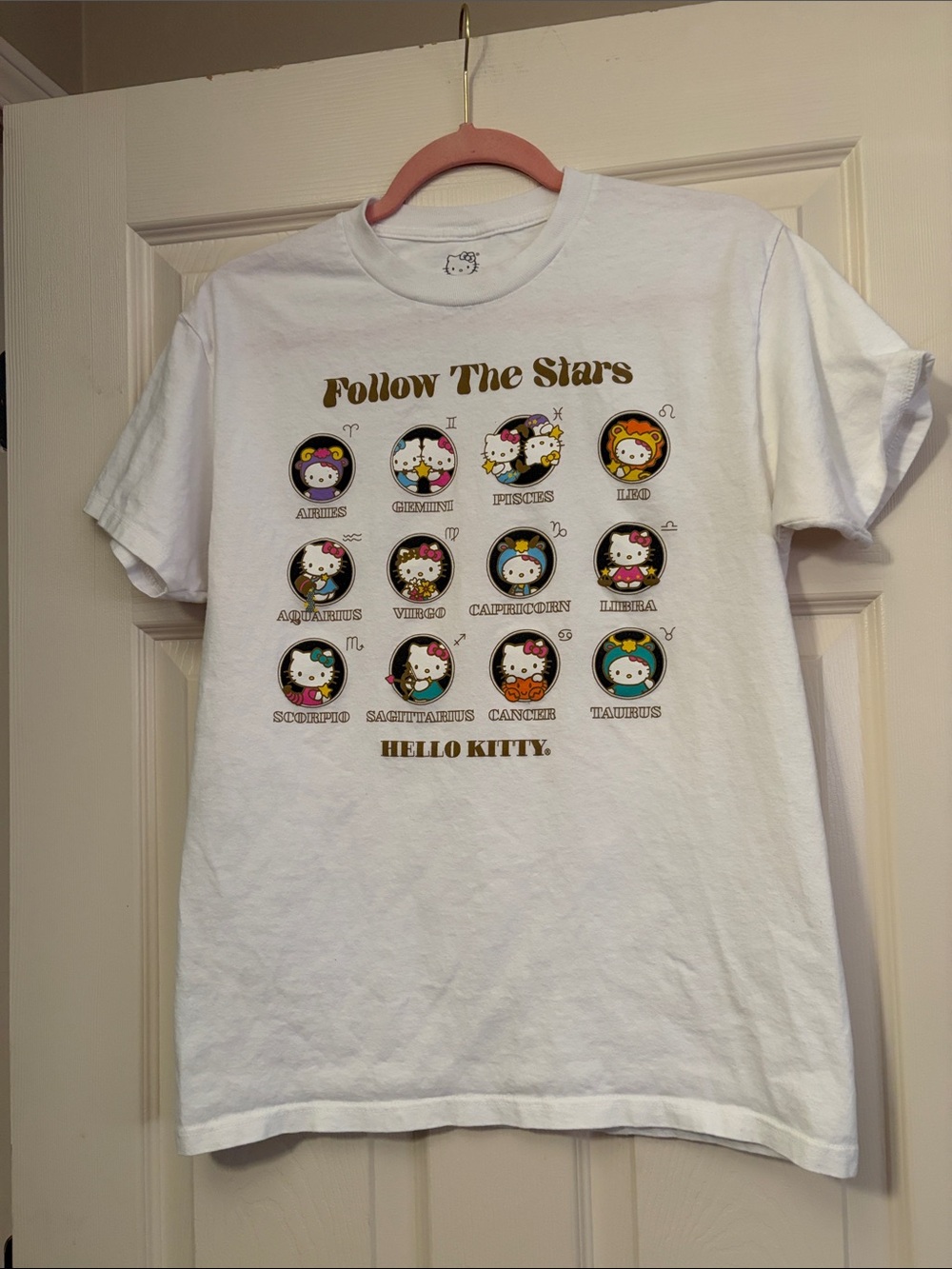 Hello Kitty White Graphic 'Follow The Stars' Zodiac Tee